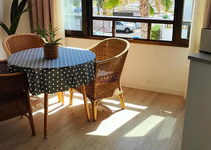 Apartment Parque Santiago 1 On The Coastline Playa de las Americas (Tenerife)